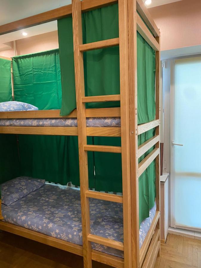 Vip "Hostel Ok Hotel" Kiev Eksteriør billede